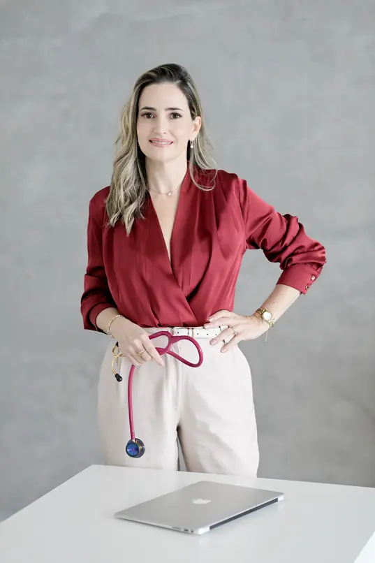 SELEO1-ezgif.com-resize